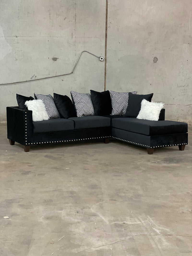 200-Sectional (Black)