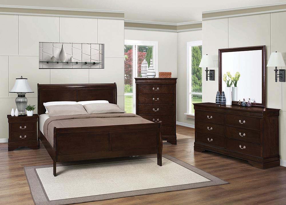 Louis Philippe Warm Brown Full Four-Piece Bedroom Set image