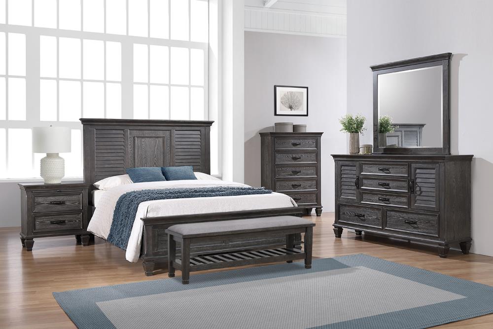 G205733 Queen Bed 4pc Set image