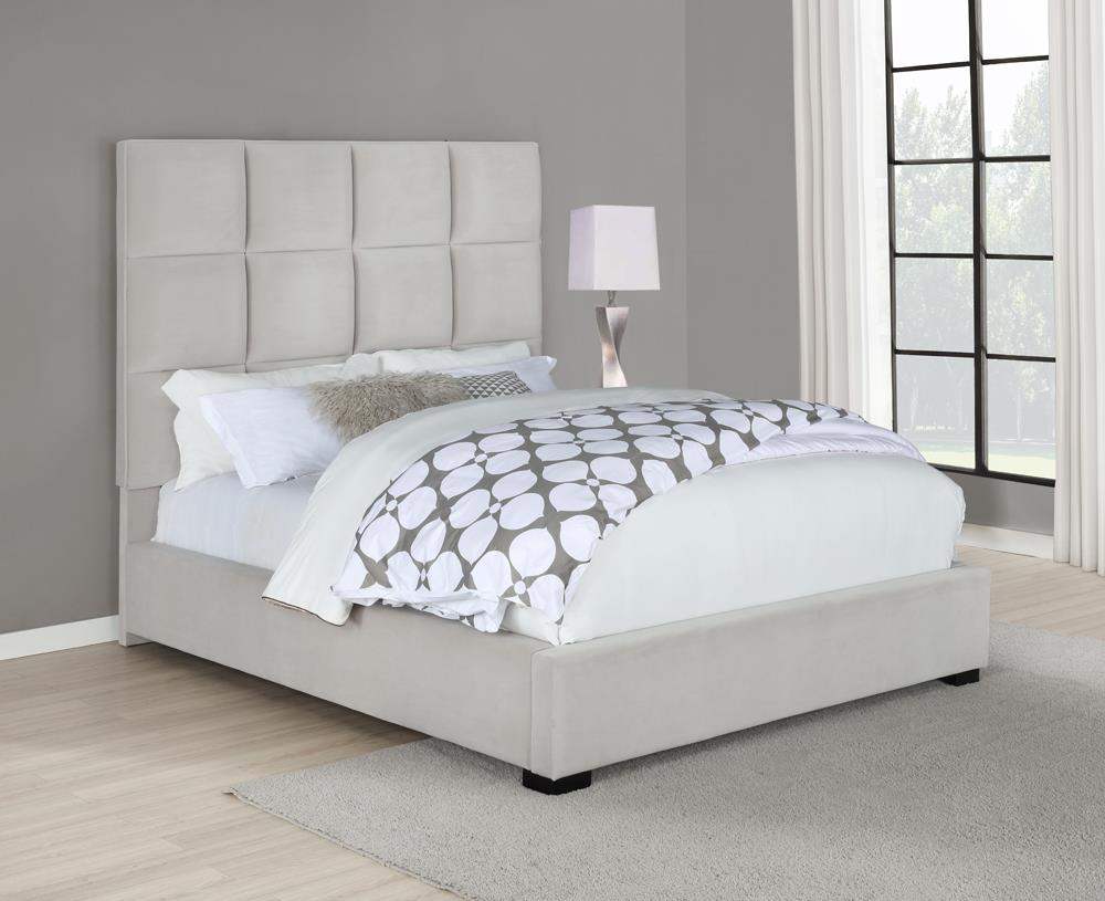 G315850 E King Bed image