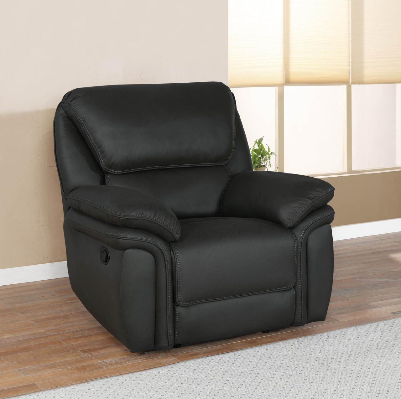 651346 RECLINER image