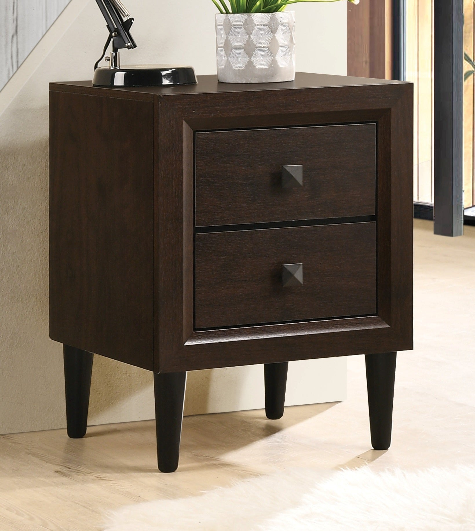 Oaklee Espresso Accent Table image