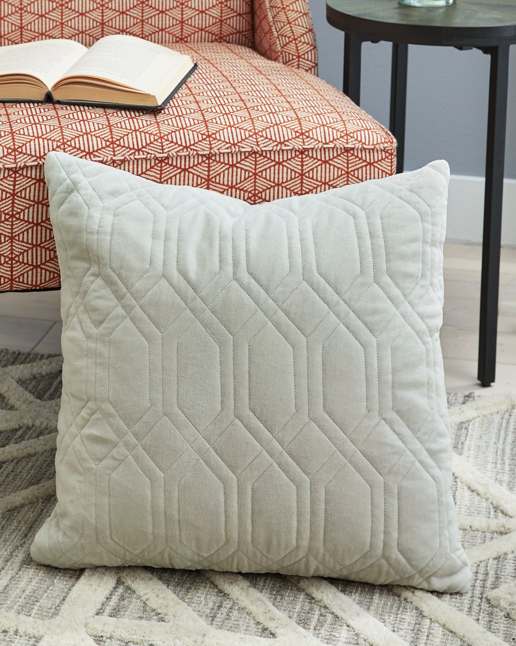 Doriana Pillow Set of 4 image