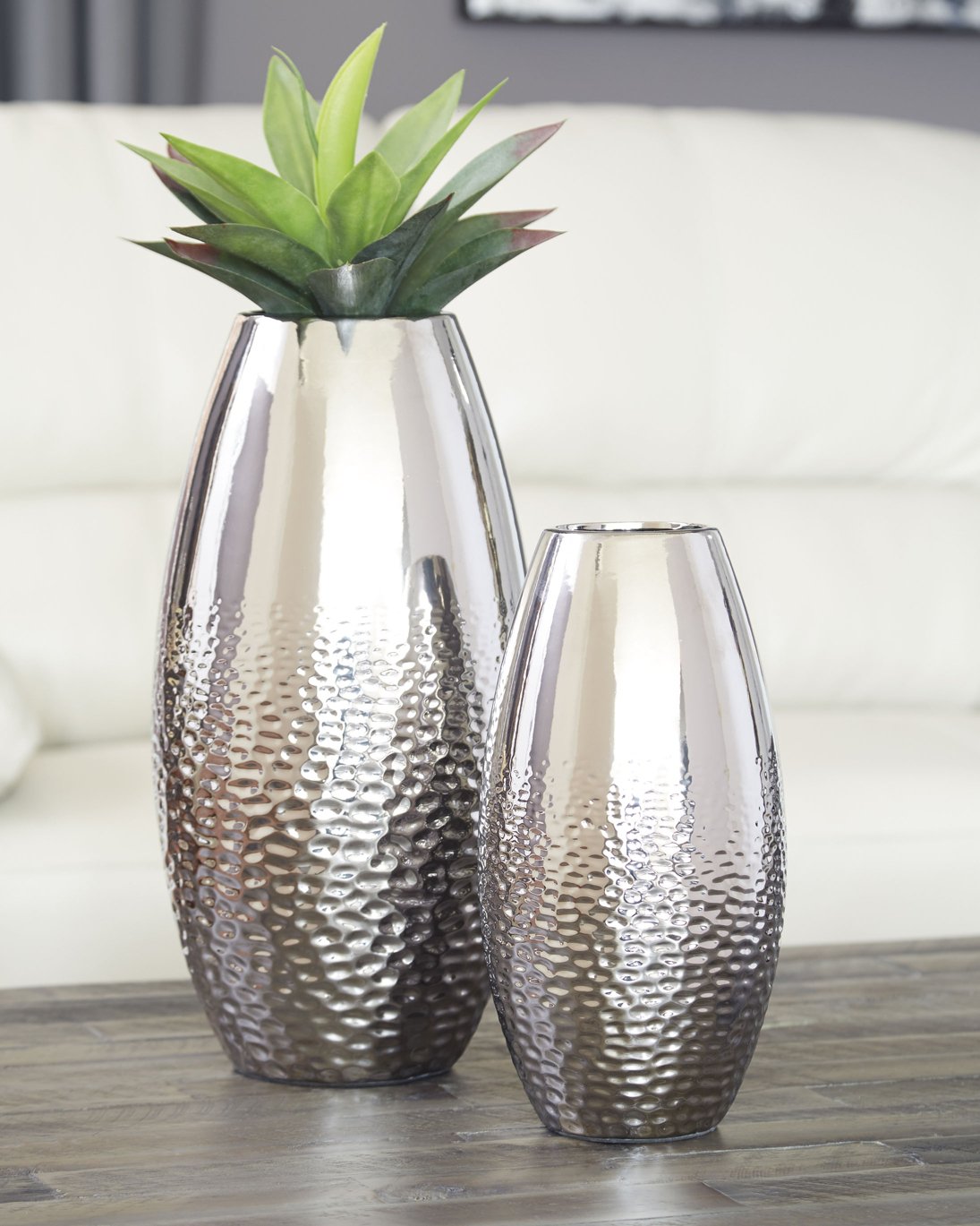 Dinesh Vase (Set of 2) image