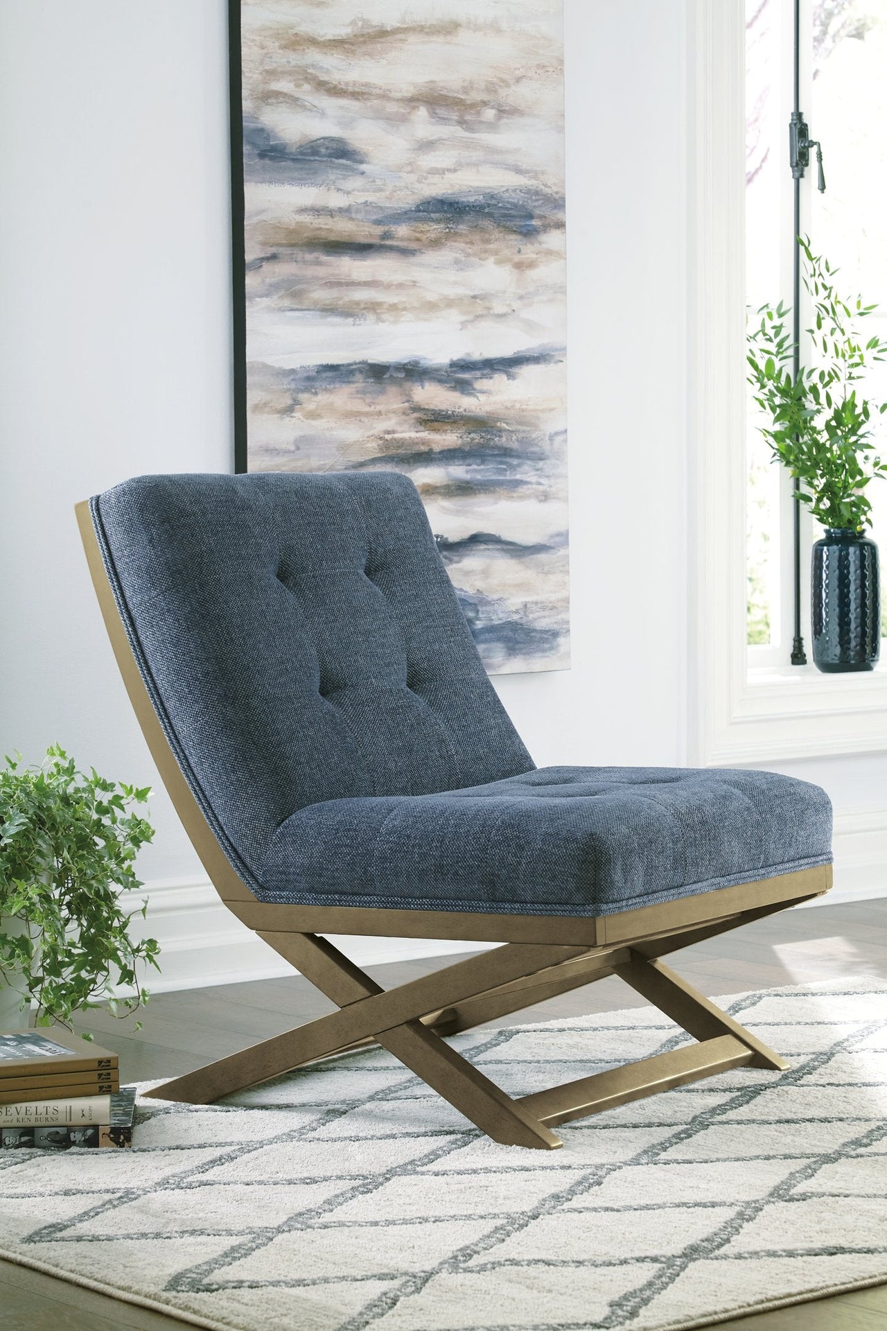 Sidewinder Accent Chair image