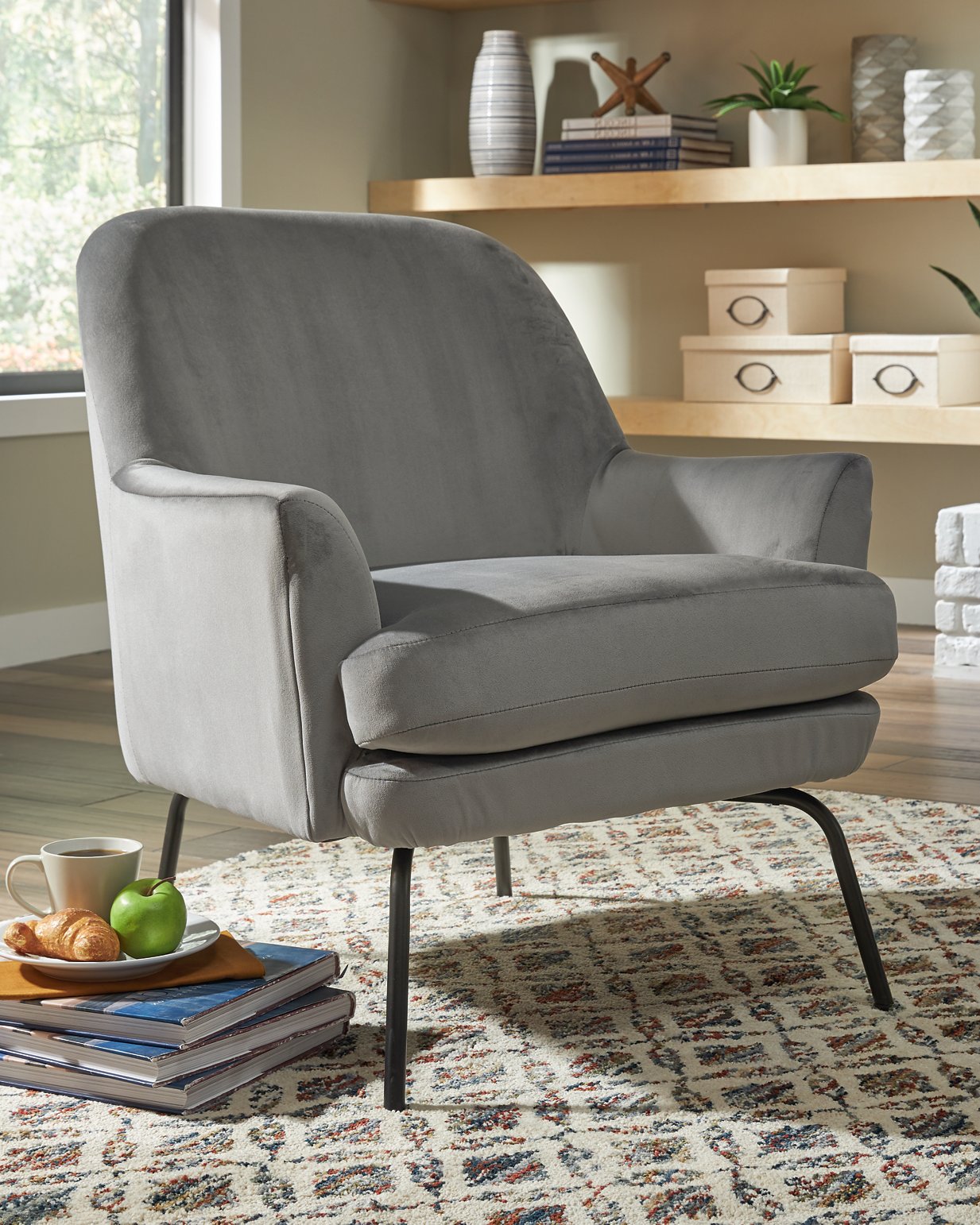 Dericka Accent Chair image