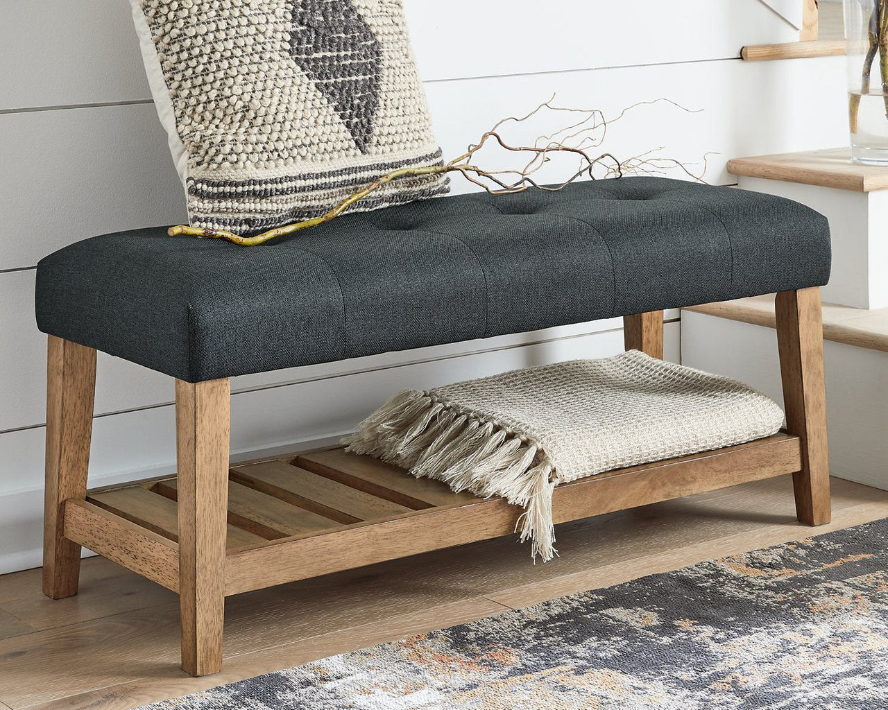 Cabellero Upholstered Accent Bench