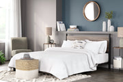 Dontally Queen Platform Bed image