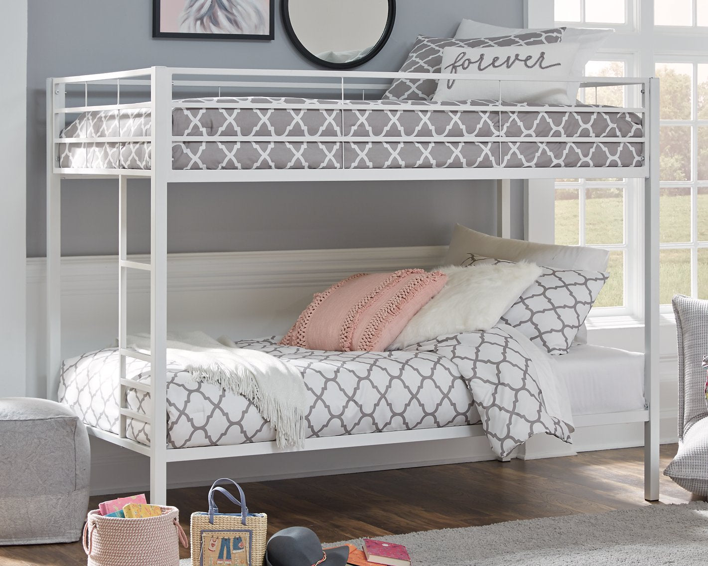 Broshard Twin over Twin Metal Bunk Bed image