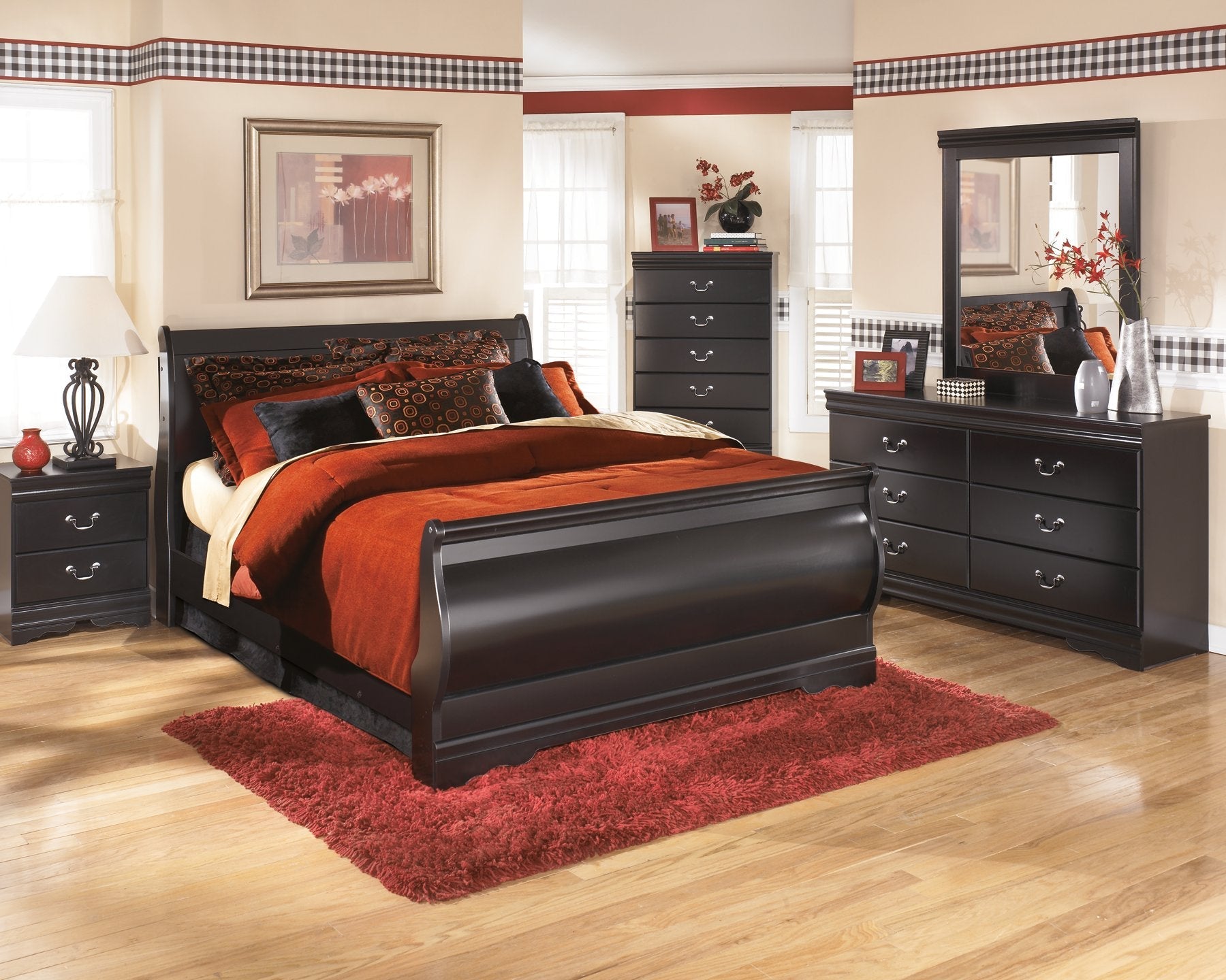 Huey Vineyard Queen Sleigh Bed image