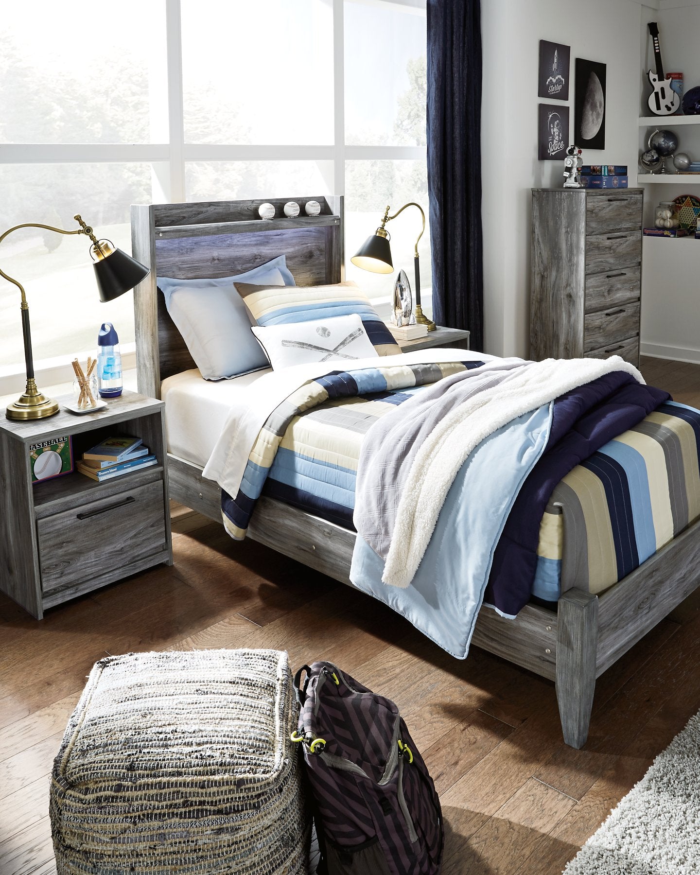 Baystorm Twin Panel Bed image