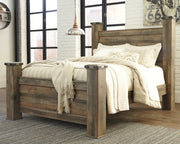 Trinell Queen Poster Bed image