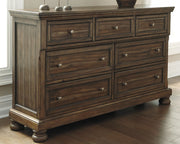 Flynnter Dresser image