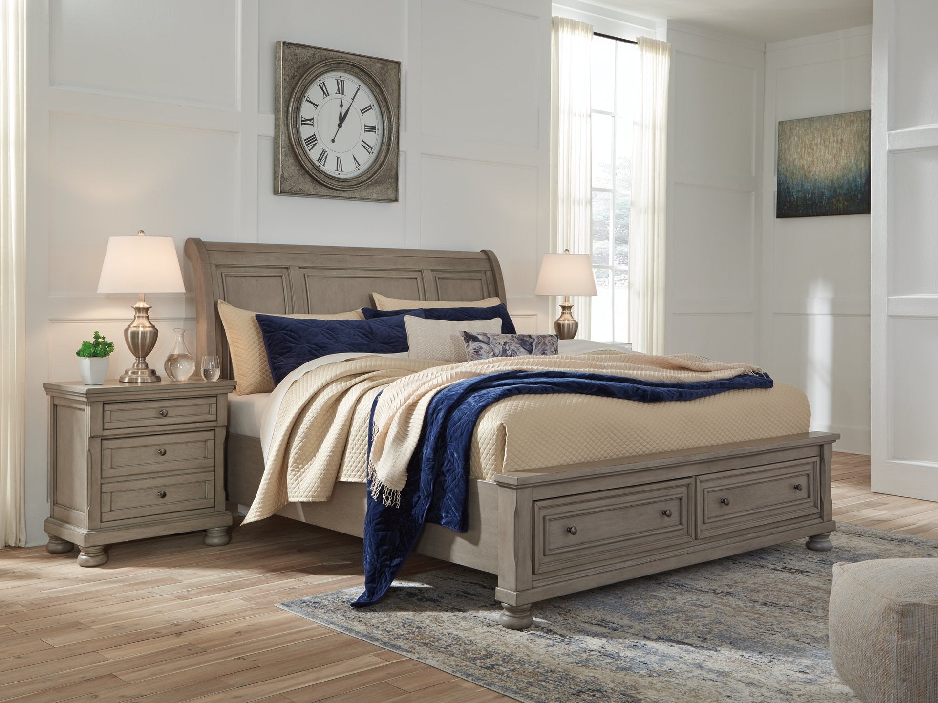 Lettner California King Sleigh Bed image