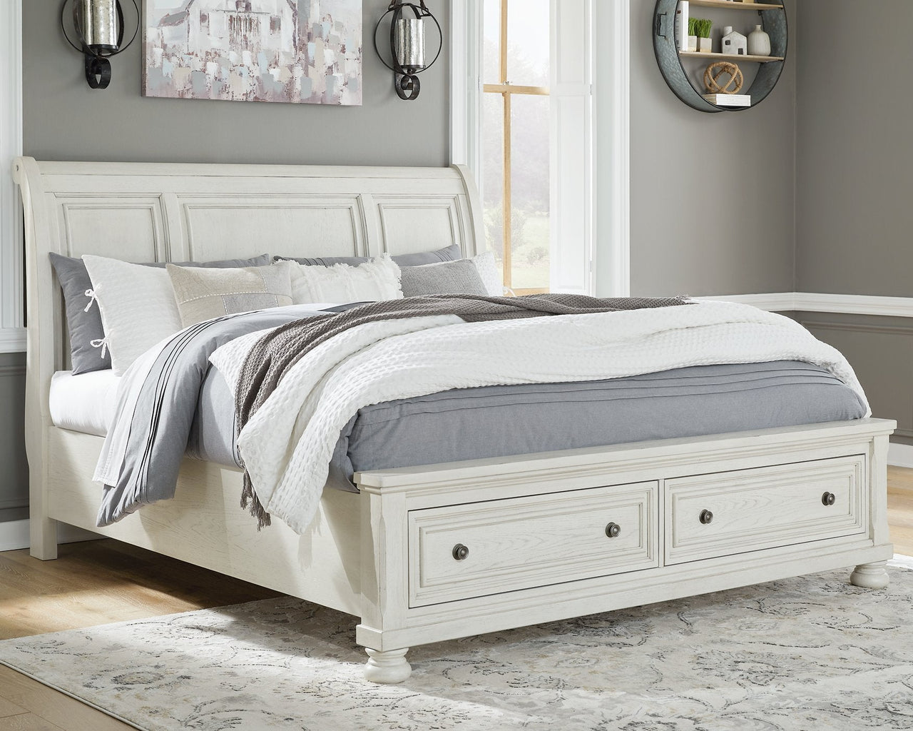 Robbinsdale California King Sleigh Bed with Storage image