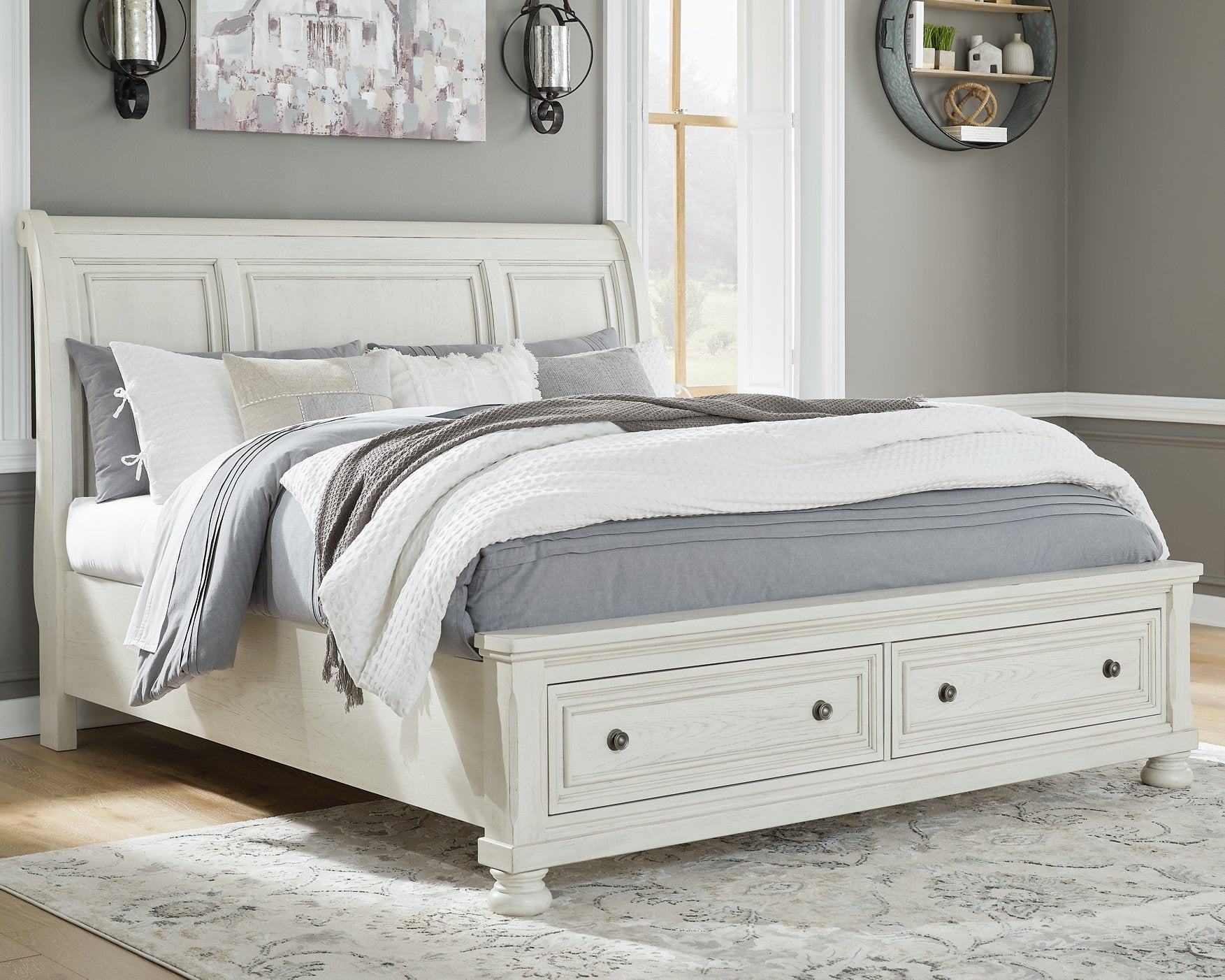 Robbinsdale King Sleigh Bed with Storage image