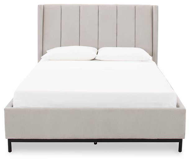 Freslowe Queen Upholstered Bed image