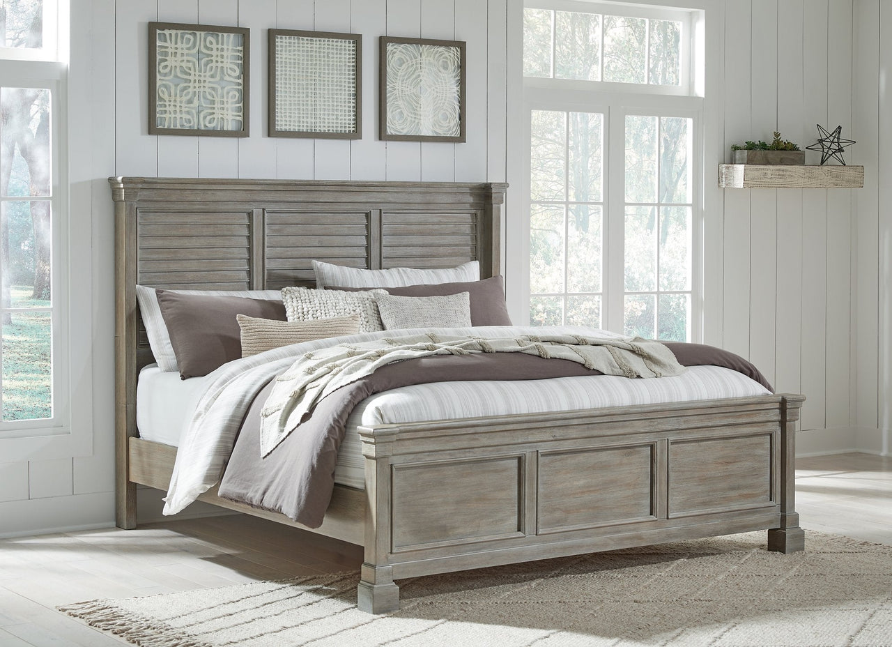 Moreshire California King Panel Bed image