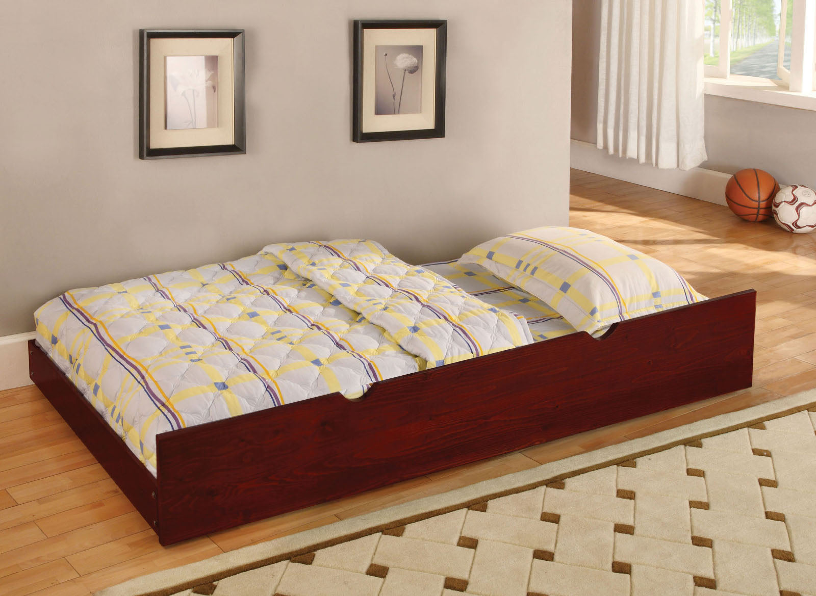 OMNUS Cherry Trundle image