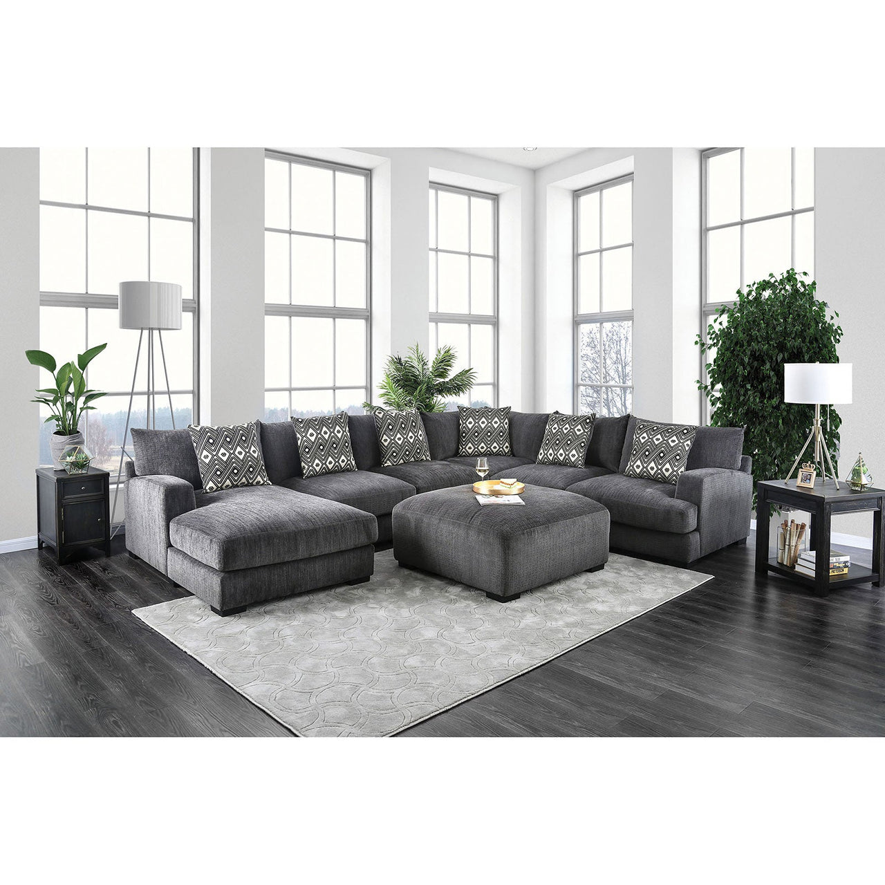 Kaylee Gray U-Shaped Sectional image