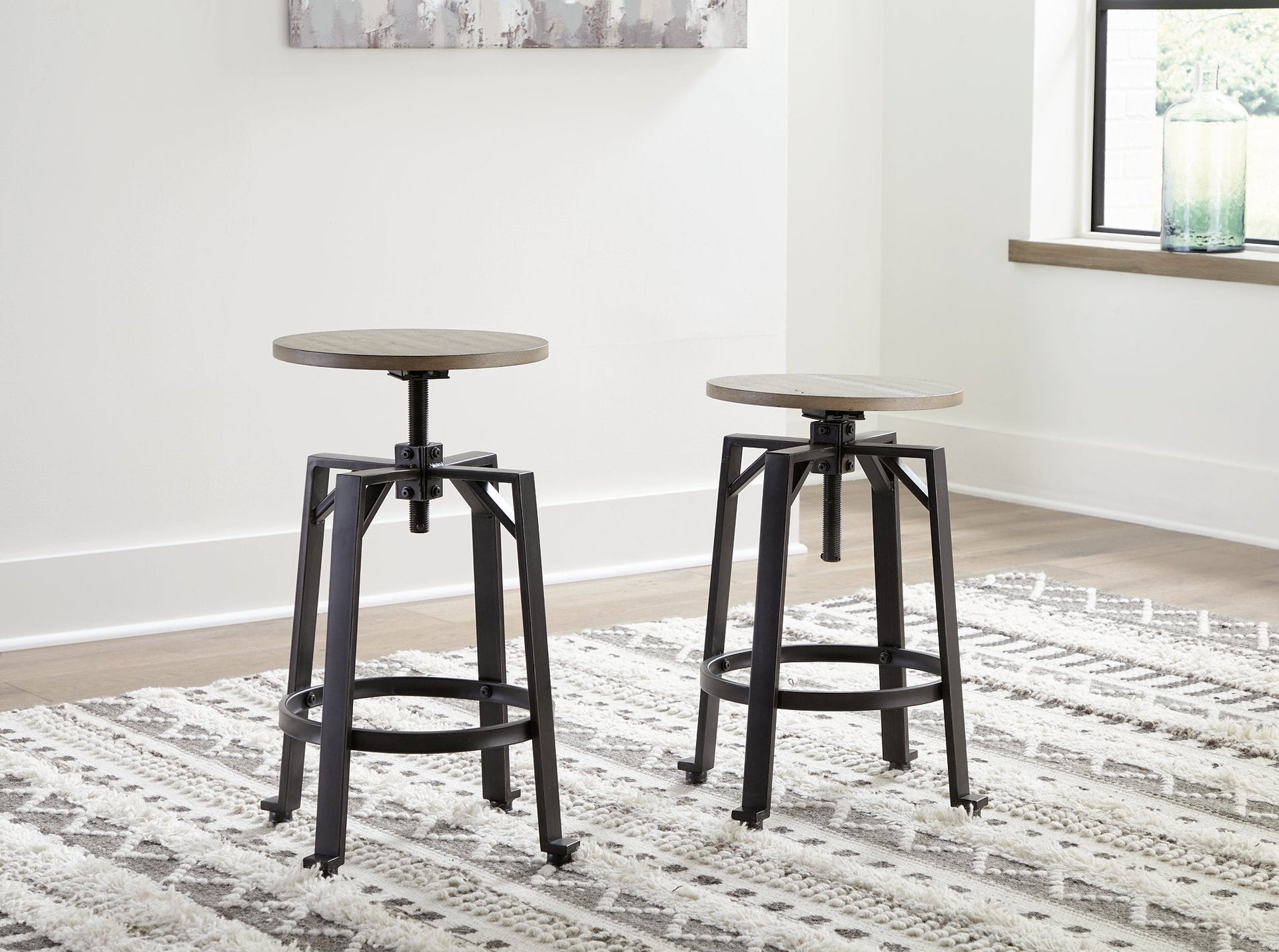 Lesterton Counter Height Stool image