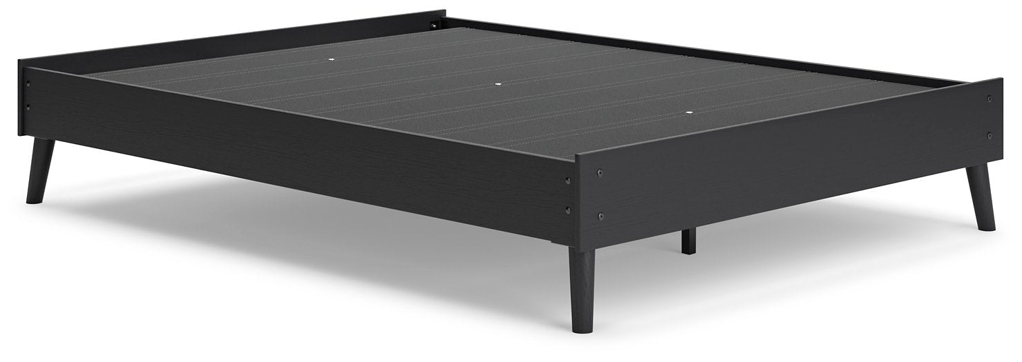 Charlang Queen Platform Bed image