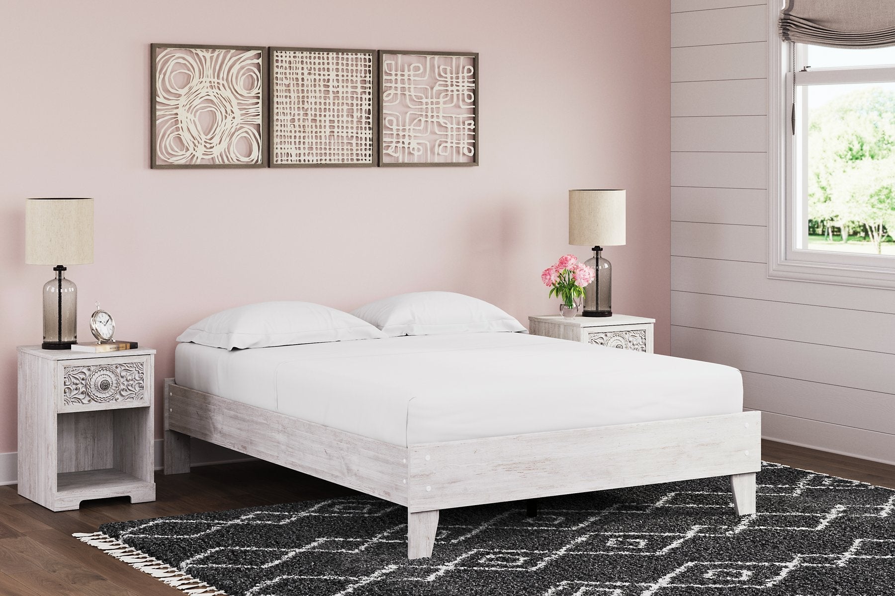 Paxberry Full Platform Bed image