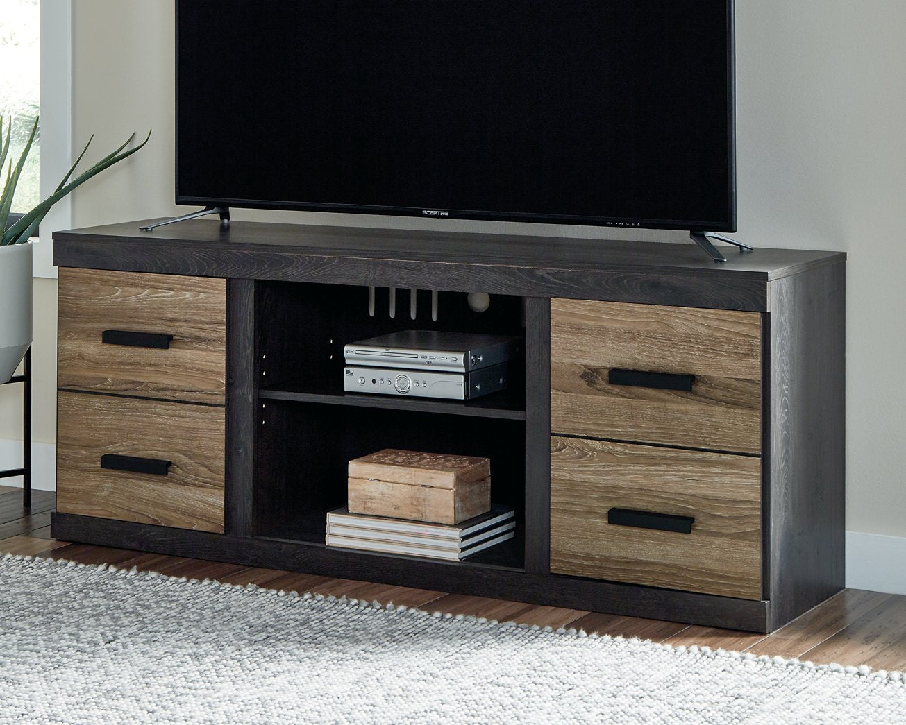 Harlinton 60" TV Stand image