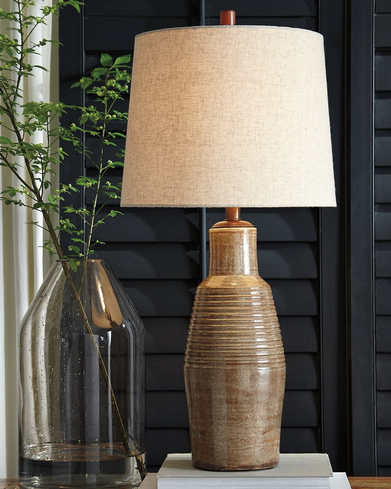 Calixto Table Lamp image