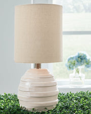 Glennwick Table Lamp image