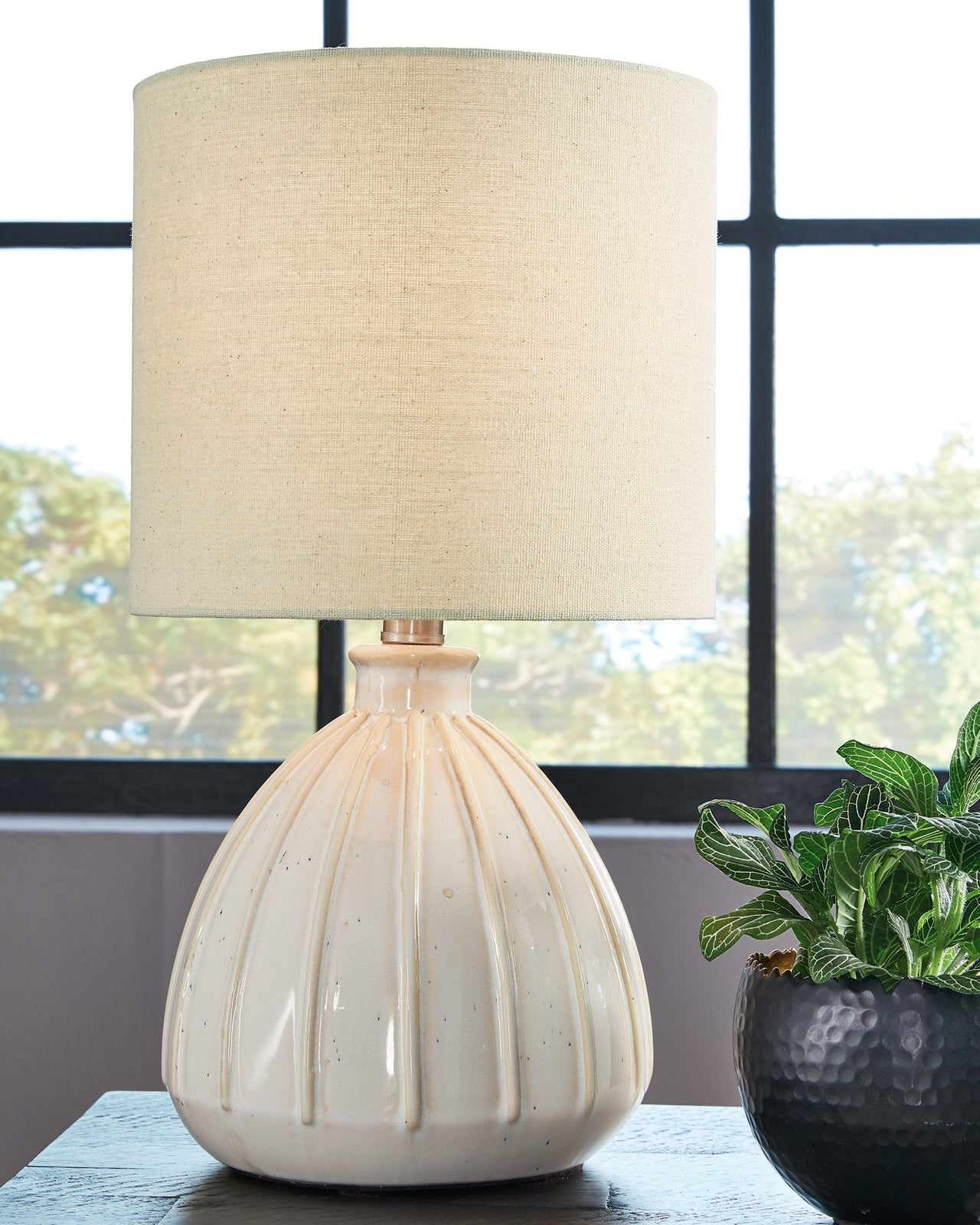 Grantner Table Lamp