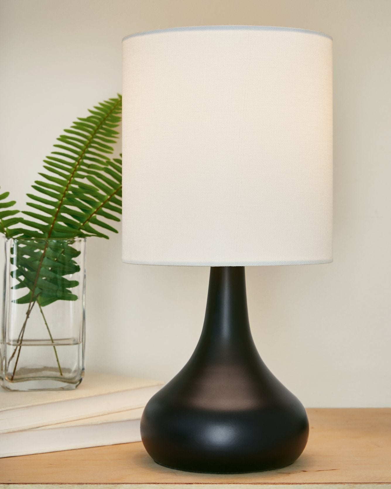 Camdale Table Lamp image