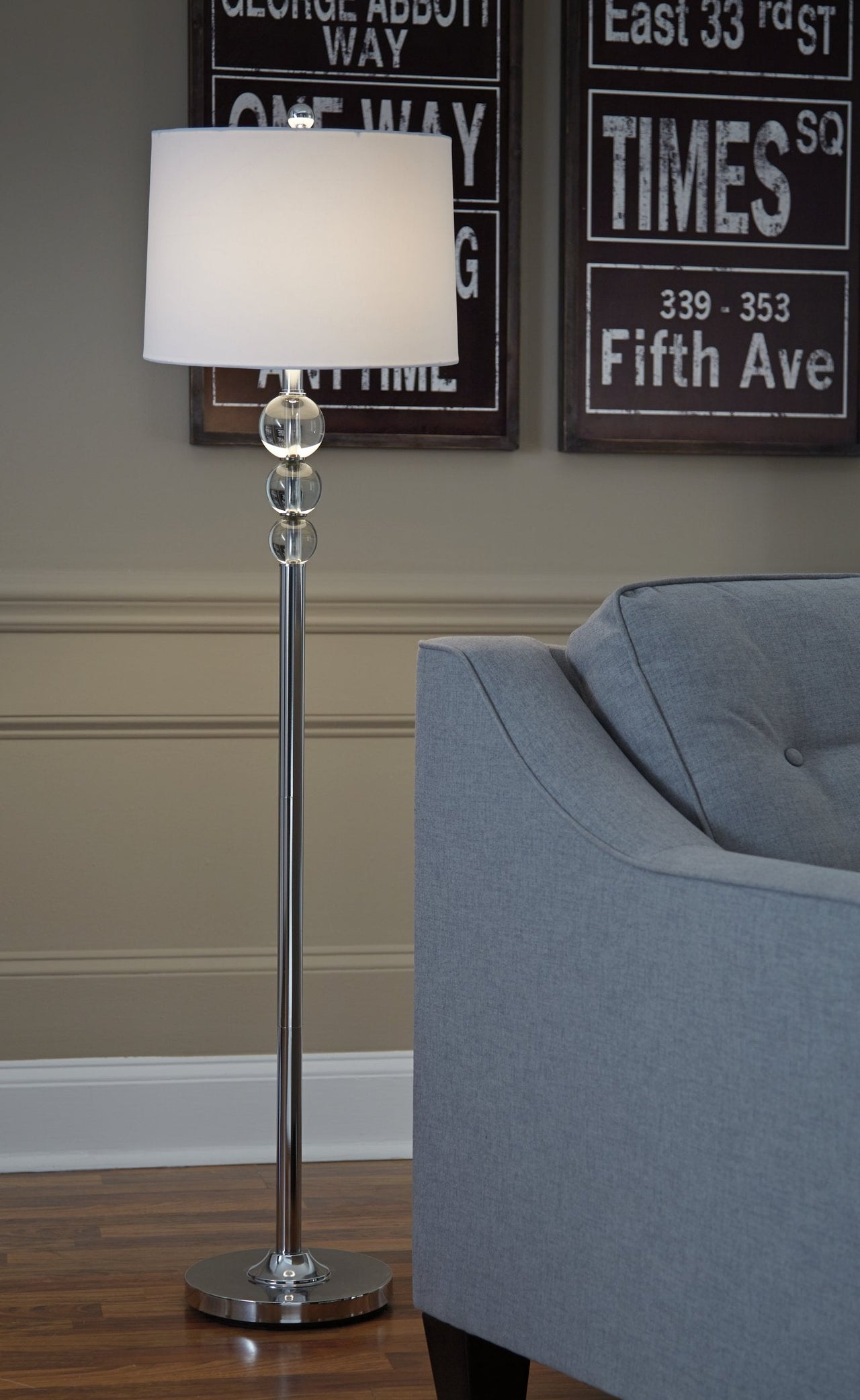 Joaquin Floor Lamp image