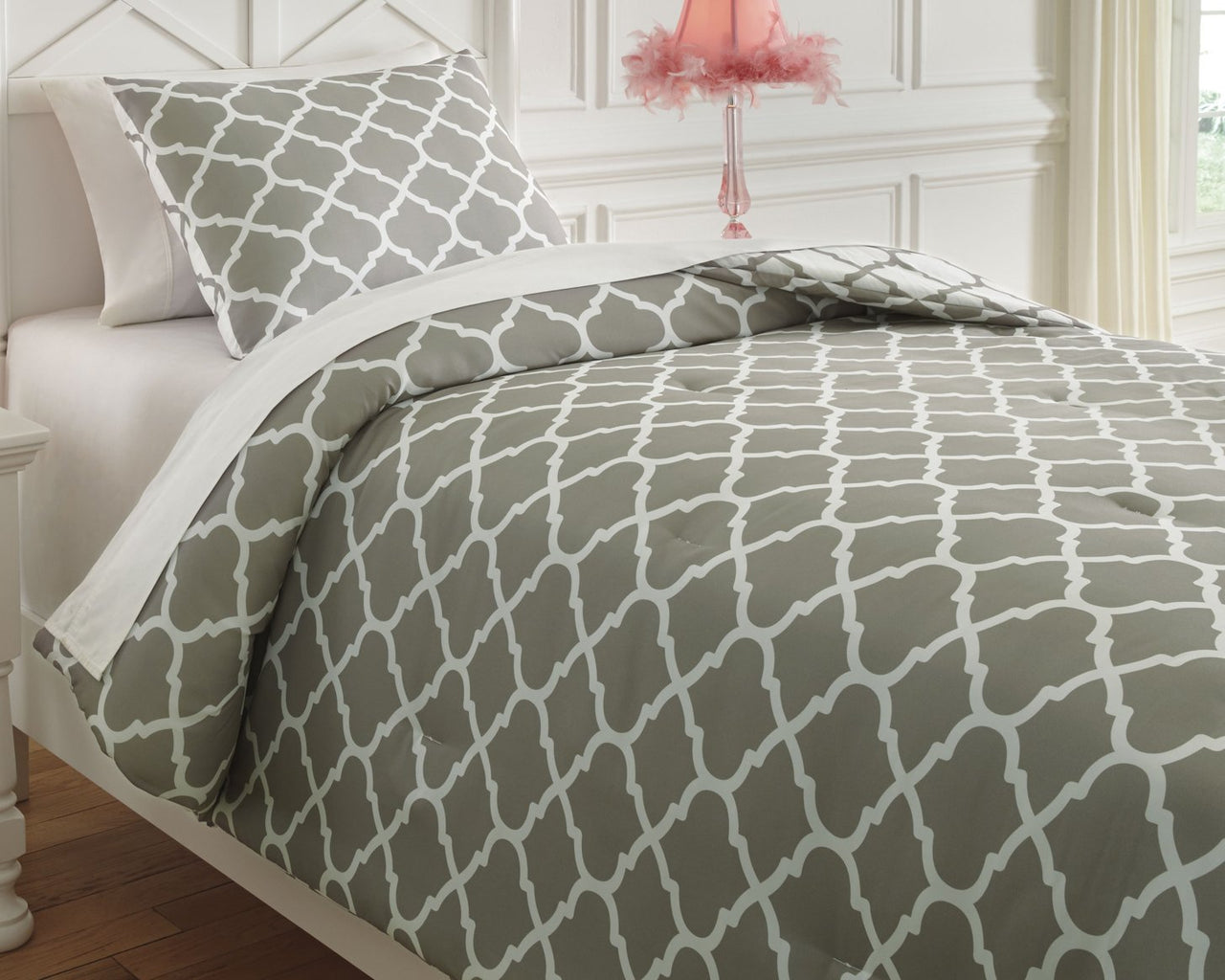 Media 2-Piece Twin Comforter Set image