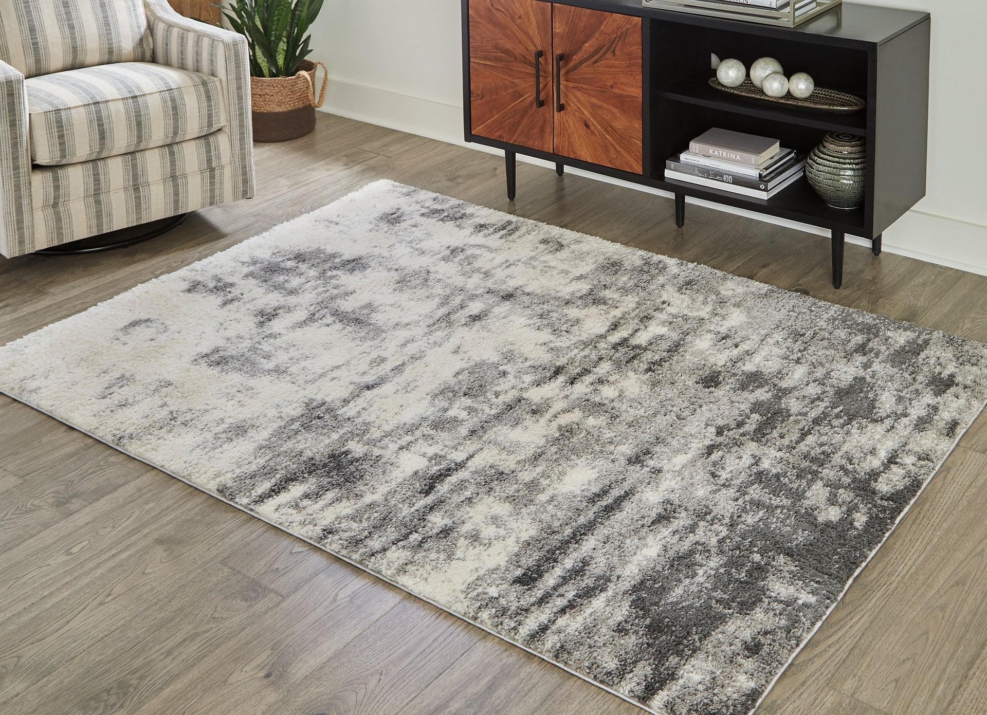 Gerdie Medium Rug image