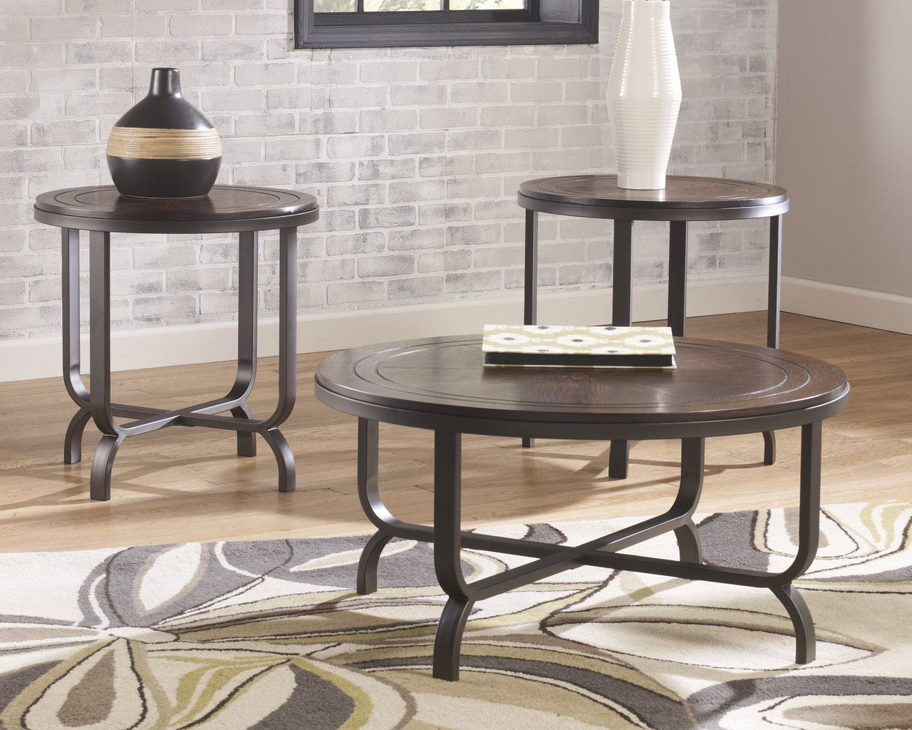 Ferlin Table (Set of 3) image