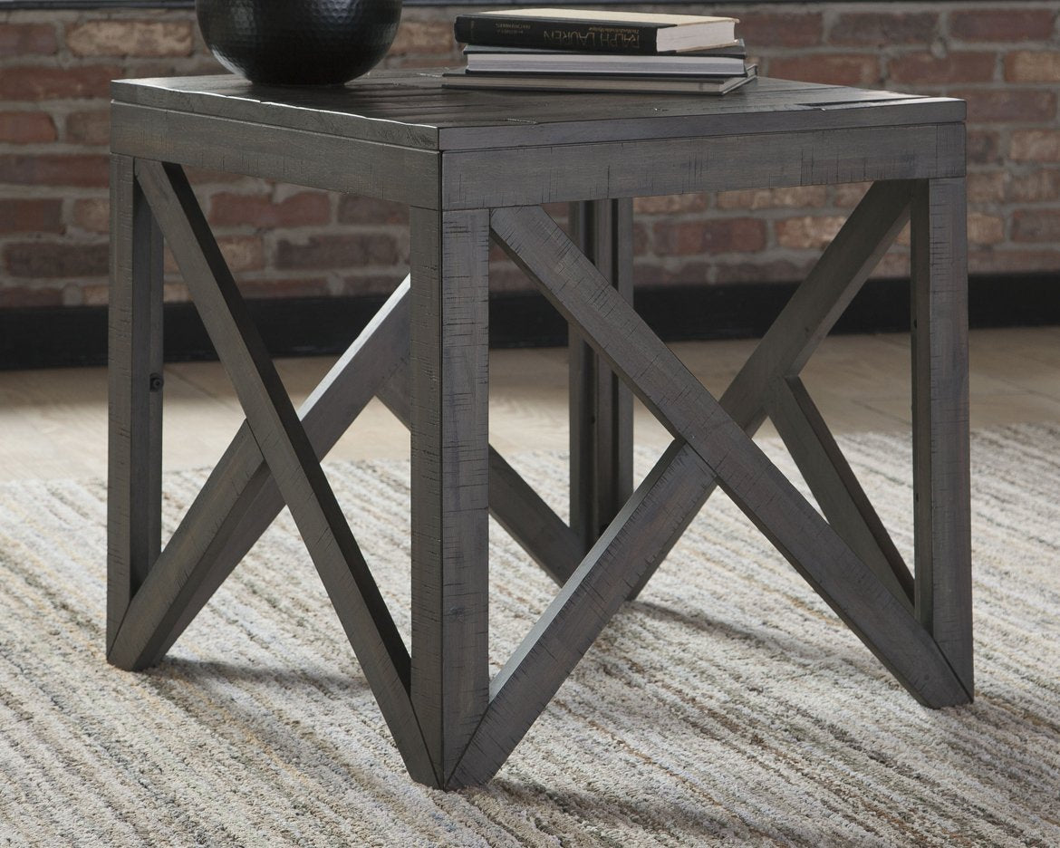 Haroflyn End Table image