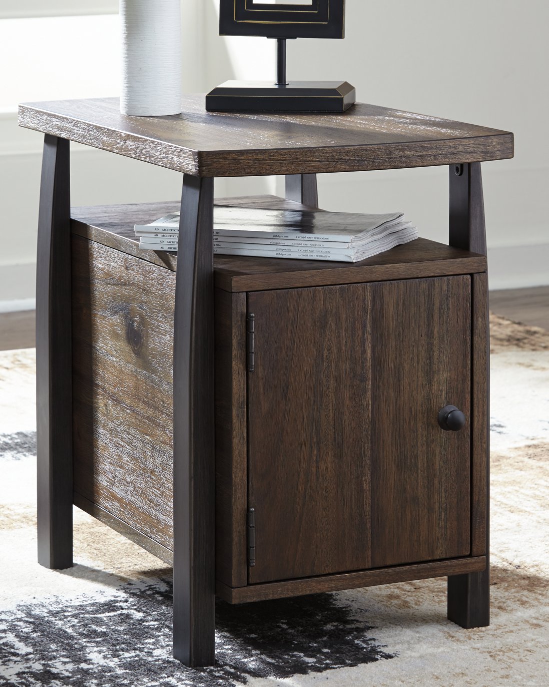 Vailbry Chairside End Table image