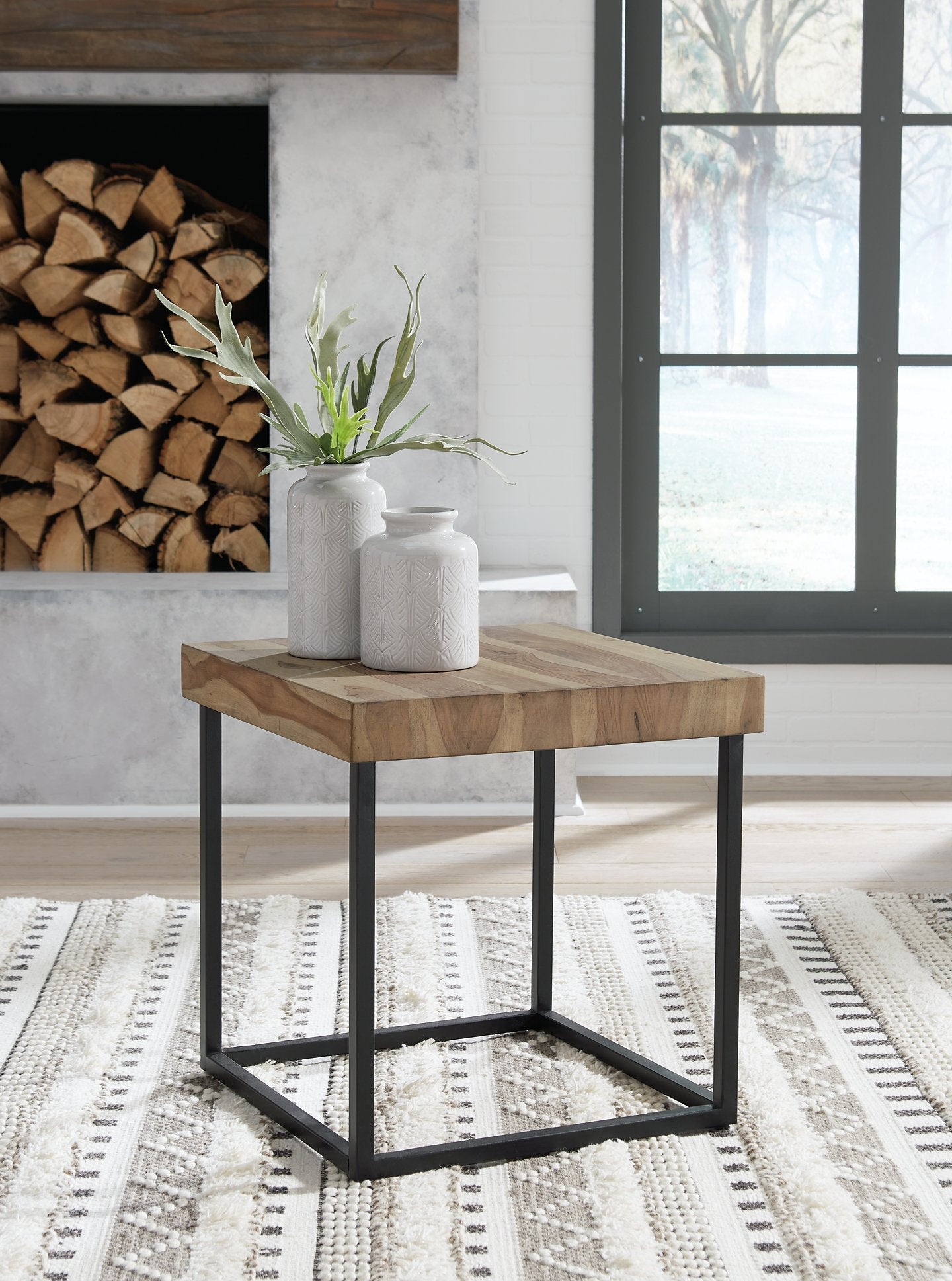 Bellwick End Table image