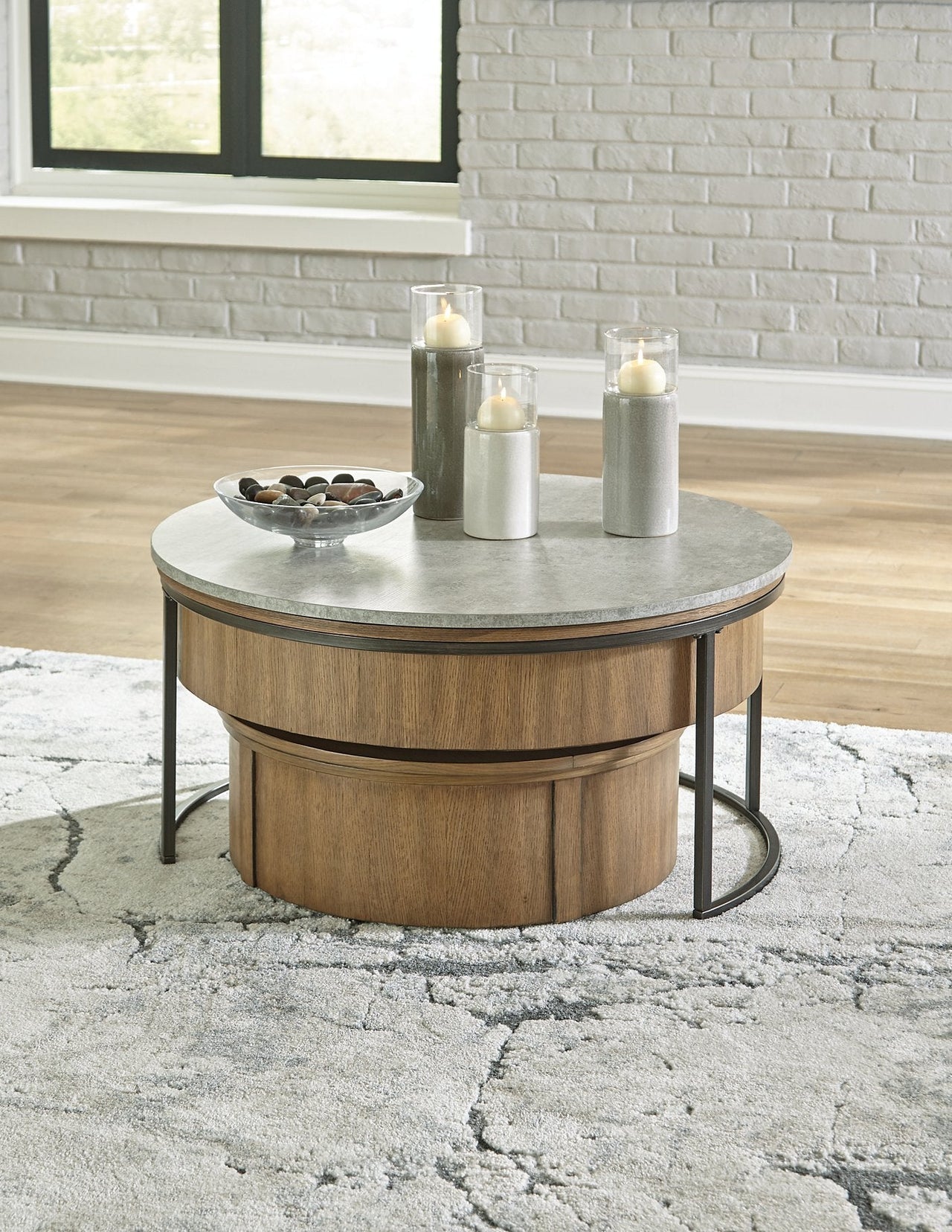 Fridley Nesting Coffee Table (Set of 2) image